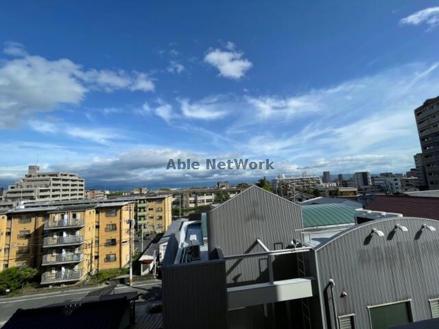 物件内観写真14　(左右反転同型タイプ　現況優先)