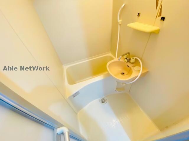 バス／シャワールーム等(同型タイプ)