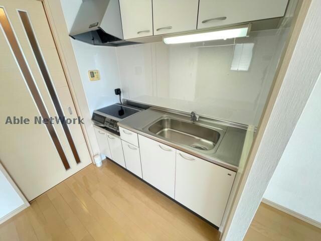 物件内観写真10　(同型反転)