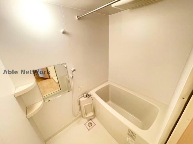 物件内観写真11　(同型反転)