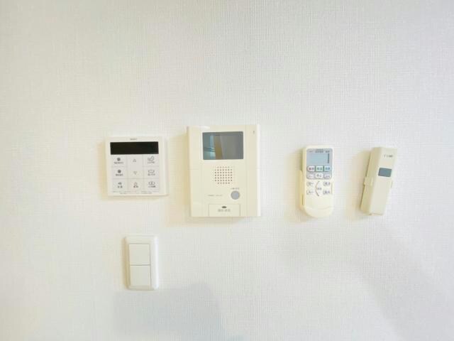 物件内観写真13　(同型　現況優先)