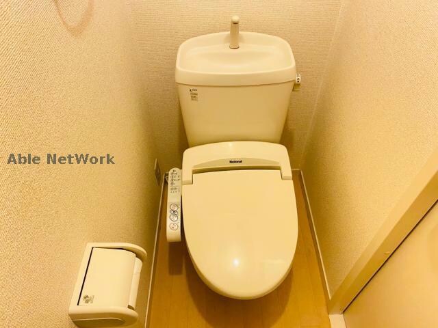 物件内観写真10　(同型別号室)