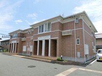 熊本市電Ａ系統<熊本市交通局> 健軍交番前駅 2階建 築17年の外観写真