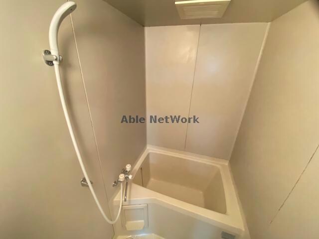 物件内観写真6　(同型　現況優先)