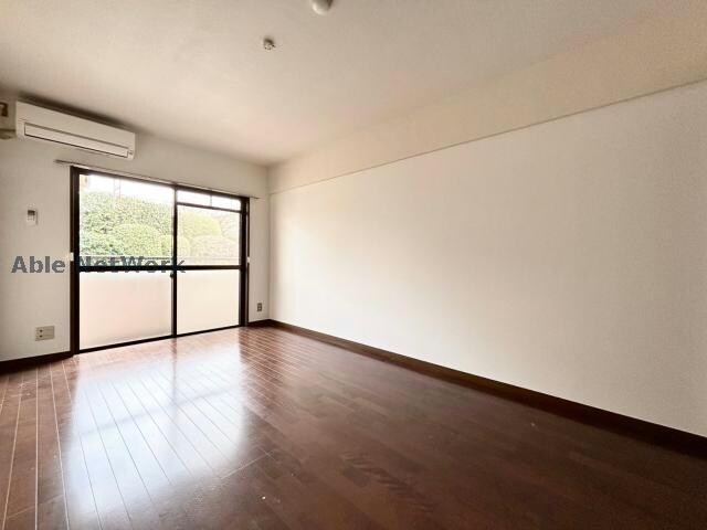 物件内観写真9　(同型　現況優先)