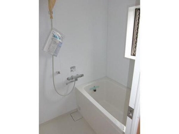 バス／シャワールーム等(※同型)