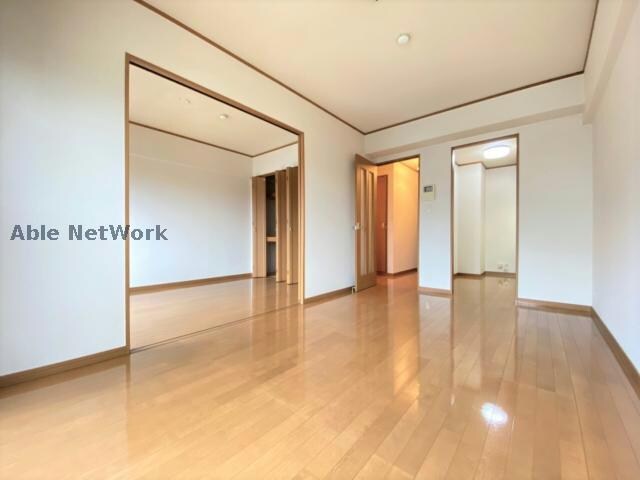 物件内観写真4　(※同型タイプ)