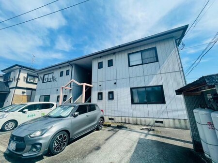 ディアス湖東外観写真