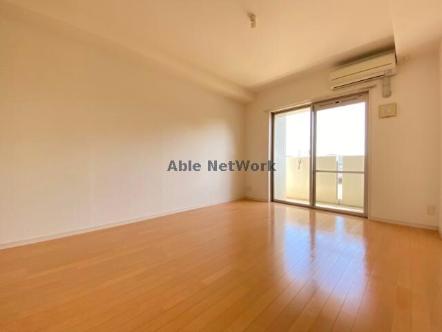 物件内観写真5　(同型　現況優先)