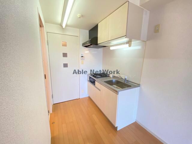 物件内観写真8　(同型　現況優先)