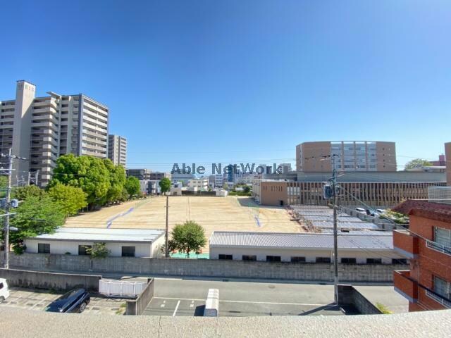 物件内観写真17　(同型　現況優先)