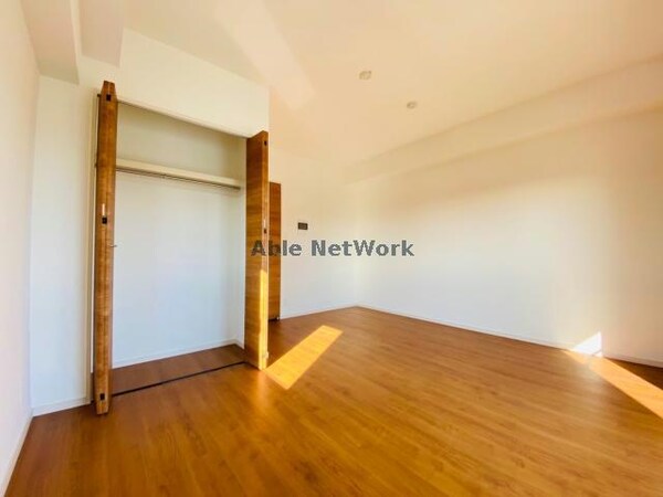 収納(同型モデル)