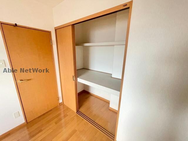 物件内観写真7　(同型別号室)