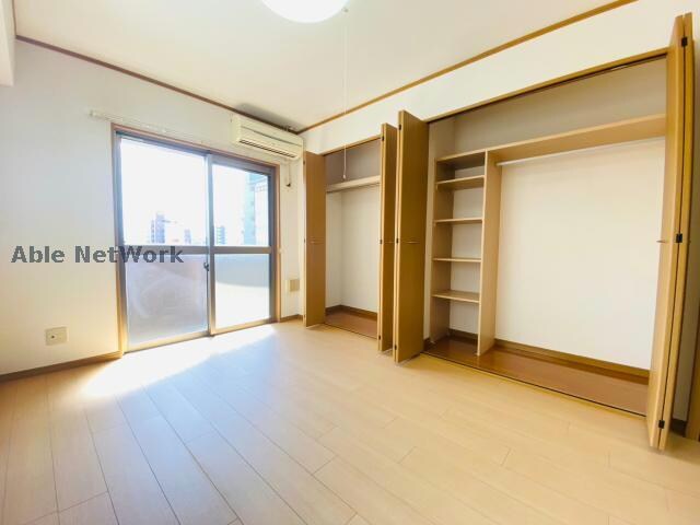 物件内観写真6　(同型反転タイプ)