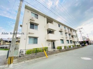 レルシエンテ外観写真
