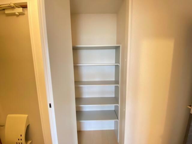 物件内観写真12　(※同型、現況優先)