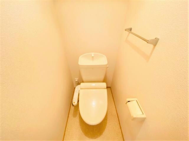 物件内観写真12　(同型反転)