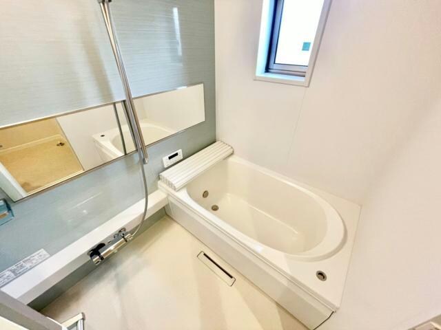 物件内観写真10　(同型　現況優先)