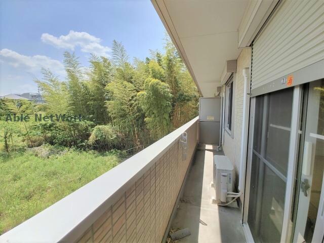 物件内観写真14　(同型反転タイプ)