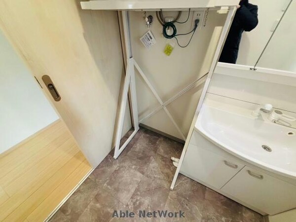 洗面所・脱衣所(同型モデル)