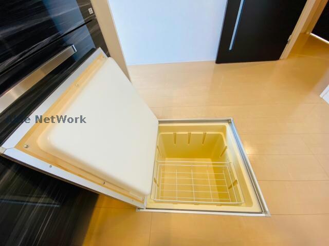 物件内観写真6　(同型モデル)