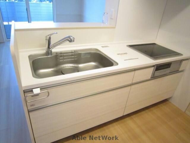 物件内観写真6　(同型反転)