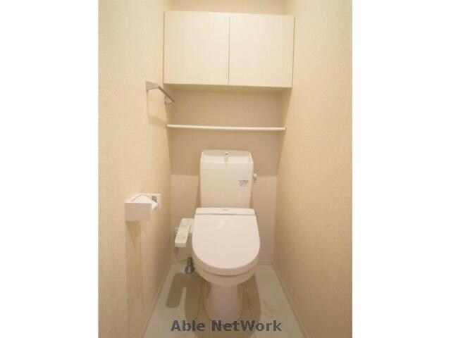 物件内観写真9　(同型反転)