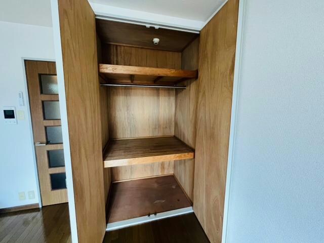 物件内観写真6　(※同型、現況優先)