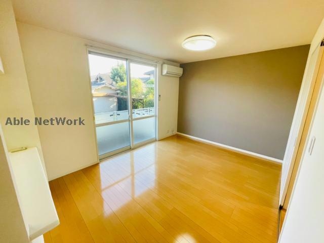 物件内観写真5　(別号室同型　現況優先)