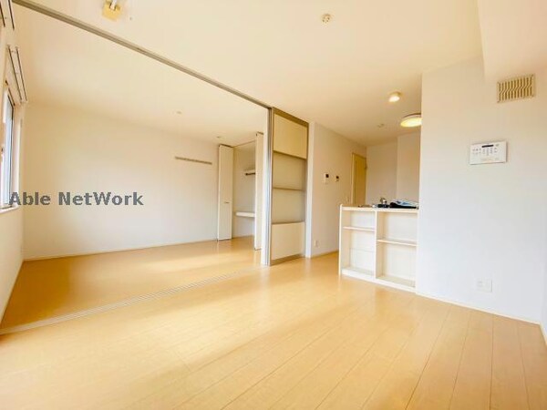 リビングダイニング