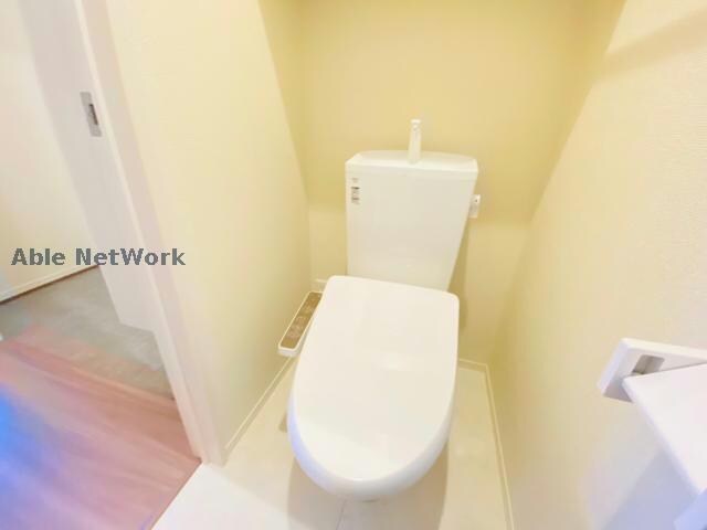 物件内観写真15　(別号室写真)