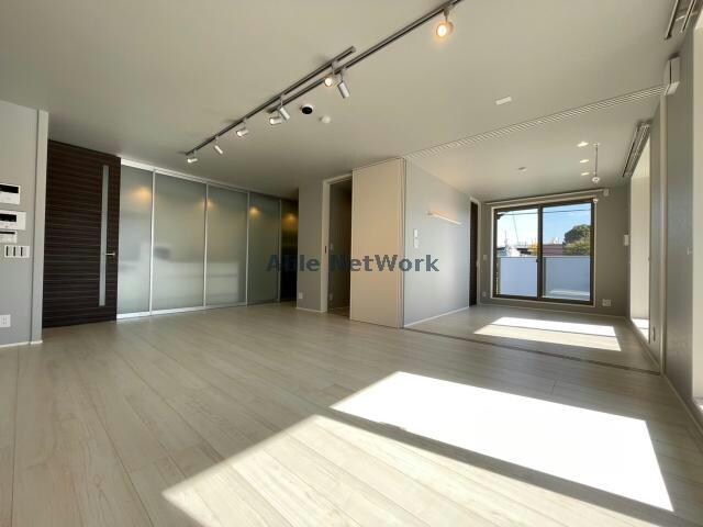 リビングダイニング