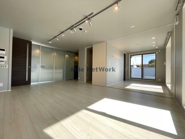 リビングダイニング