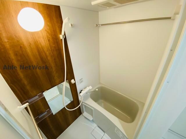 物件内観写真9　(同型別号室)