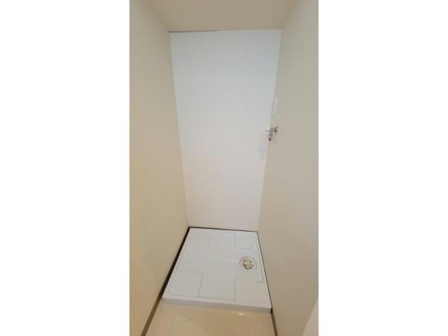 物件内観写真23　(洗濯機置き場)