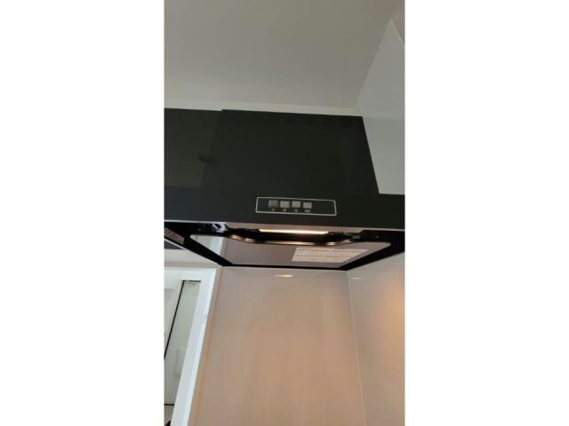 物件内観写真11　(換気扇)