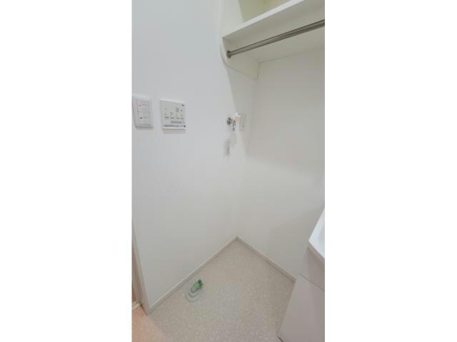 物件内観写真20　(洗濯機置き場)