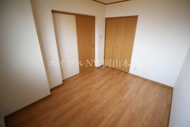 物件内観写真21　(同物件の別の部屋の写真です)