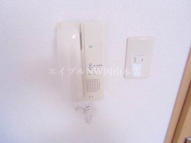 物件内観写真13　(インターホン)
