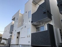 GRANDTIC ONE新保の外観写真