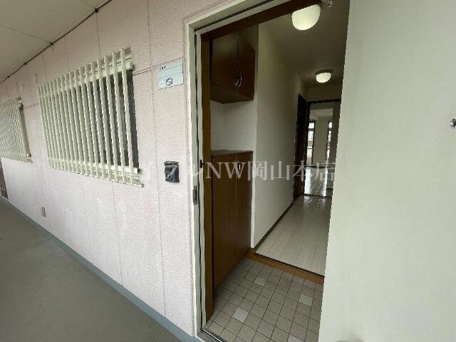 物件内観写真19　(玄関)