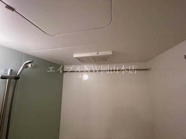 物件内観写真18　(浴室乾燥機)