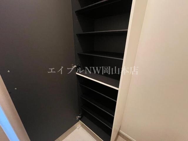 物件内観写真20　(下駄箱)