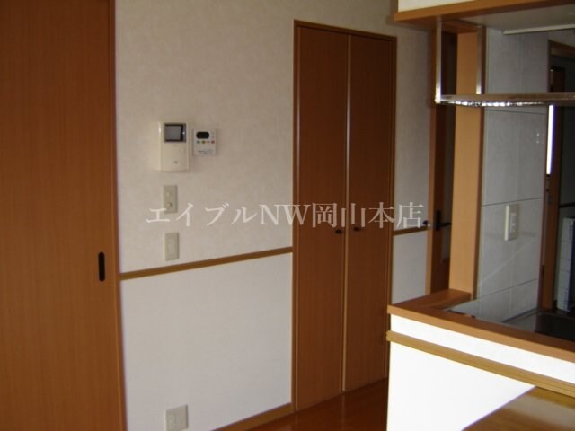 物件内観写真13　(モニターインターフォン)