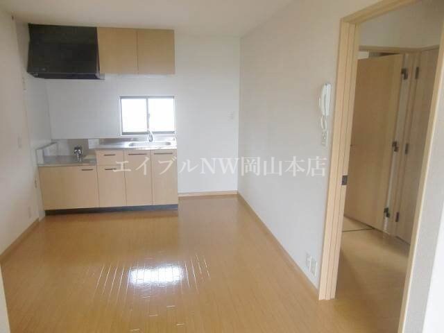 物件内観写真18　(リビング)