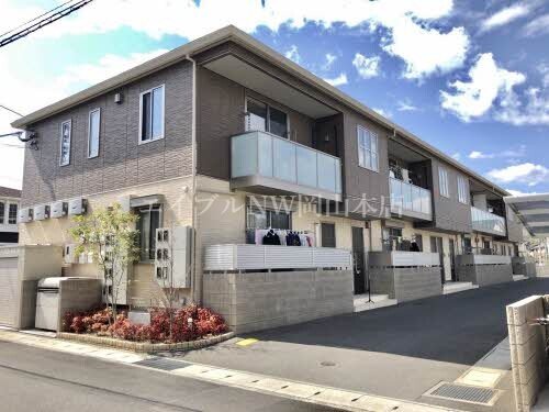 シャーメゾン小山