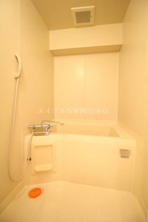 物件内観写真9　(バスルーム)