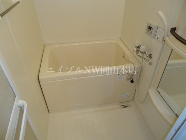 物件内観写真9　(バス／シャワールーム等)