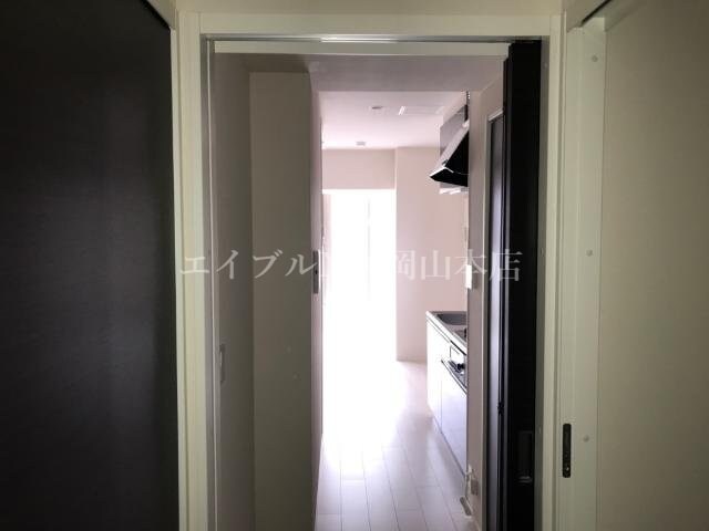 物件内観写真19　(廊下)