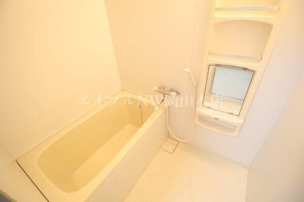 バス／シャワールーム等(同タイプのお部屋の写真です)